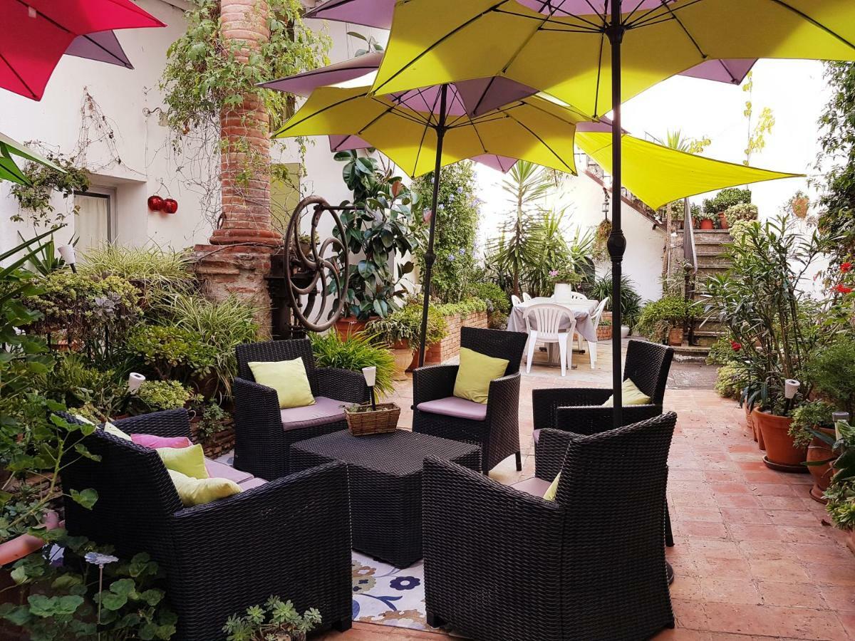Le Presbytere Bed and Breakfast Rivesaltes Exterior foto
